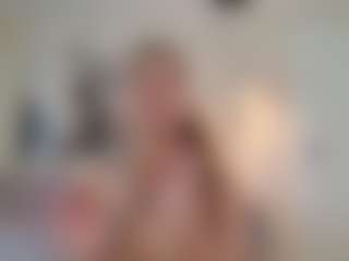 Lenna's Live Sex Cam Show