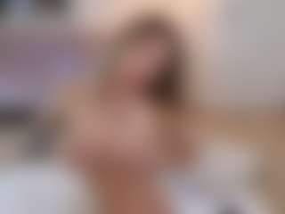 Lenna's Live Sex Cam Show