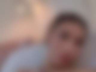Lenna's Live Sex Cam Show