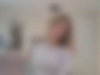 Lenna's Live Sex Cam Show