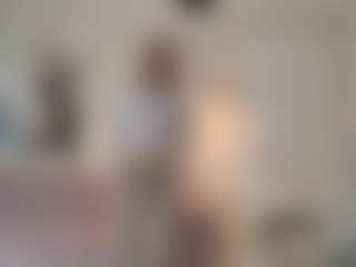 Lenna's Live Sex Cam Show
