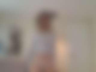 Lenna's Live Sex Cam Show