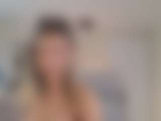Lenna's Live Sex Cam Show