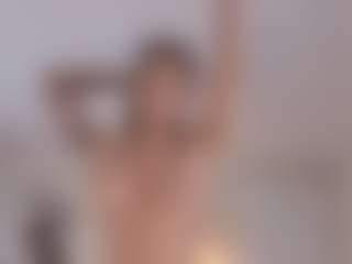 Lenna's Live Sex Cam Show