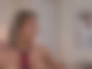 Lenna's Live Sex Cam Show