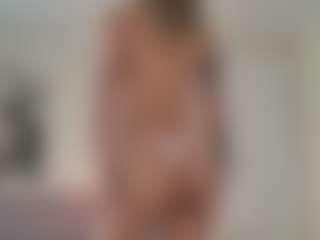 Lenna's Live Sex Cam Show