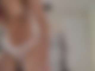 Lenna's Live Sex Cam Show