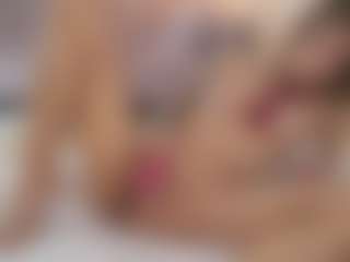 Lenna's Live Sex Cam Show