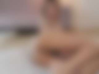 Lenna's Live Sex Cam Show