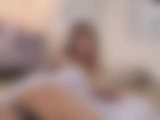 Lenna's Live Sex Cam Show