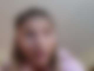 Lenna's Live Sex Cam Show