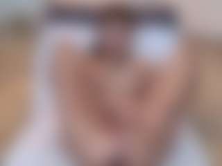 Lenna's Live Sex Cam Show