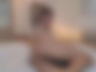 Lenna's Live Sex Cam Show