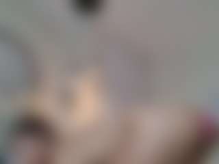 Lenna's Live Sex Cam Show