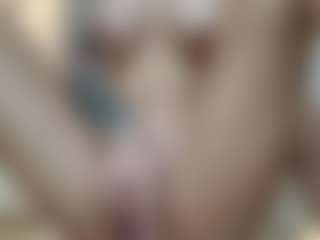 Lenna's Live Sex Cam Show
