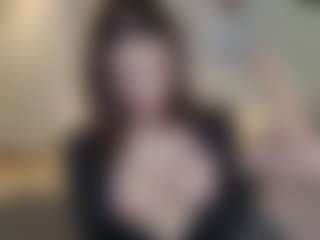 Lenna's Live Sex Cam Show