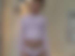Lenna's Live Sex Cam Show