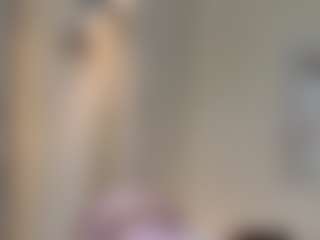 Lenna's Live Sex Cam Show