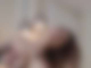 Lenna's Live Sex Cam Show