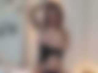 Lenna's Live Sex Cam Show