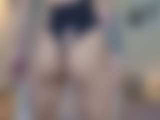 Lenna's Live Sex Cam Show