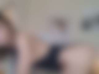 Lenna's Live Sex Cam Show