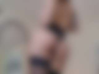 Lenna's Live Sex Cam Show