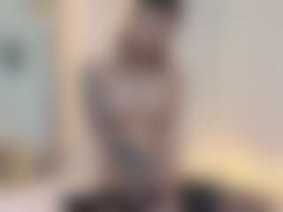 Lenna's Live Sex Cam Show