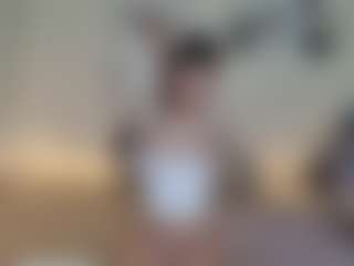 Lenna's Live Sex Cam Show