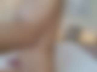 Lenna's Live Sex Cam Show
