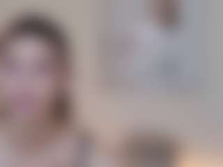 Lenna's Live Sex Cam Show