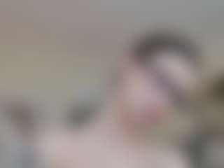Lenna's Live Sex Cam Show