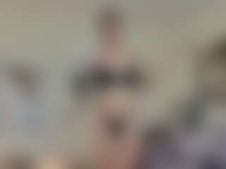 Lenna's Live Sex Cam Show