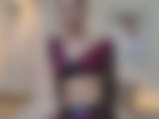 Lenna's Live Sex Cam Show