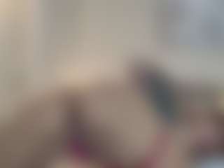 Live cam show with Lenna - Flashing on crypto-cams