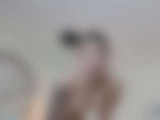 Lenna's Live Sex Cam Show