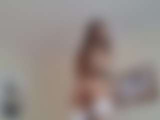 Live cam show with Lenna - Tease on CamSodaAdn