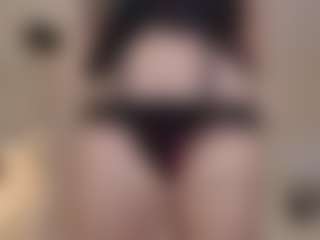 Lenna's Live Sex Cam Show