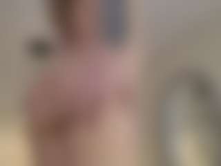 Lenna's Live Sex Cam Show