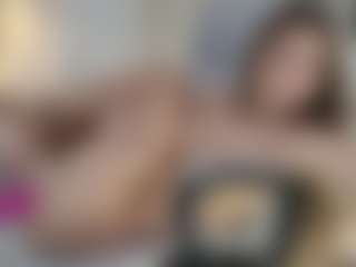 Lenna's Live Sex Cam Show