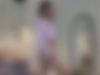 Lenna's Live Sex Cam Show