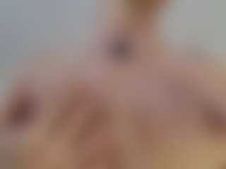 Lenna's Live Sex Cam Show