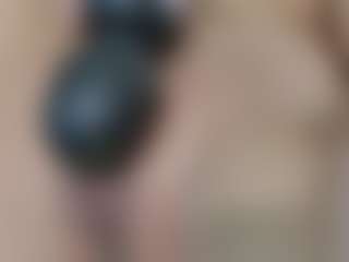 Lenna's Live Sex Cam Show