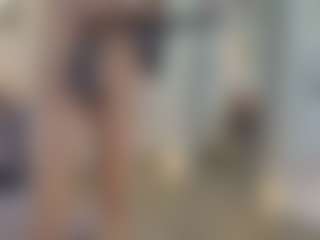 Lenna's Live Sex Cam Show
