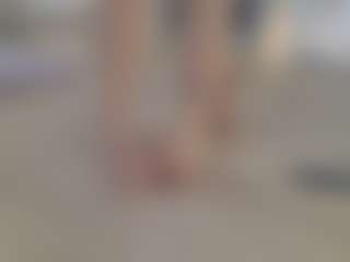 Lenna's Live Sex Cam Show