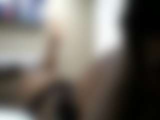 Slim Busy's Live Sex Cam Show