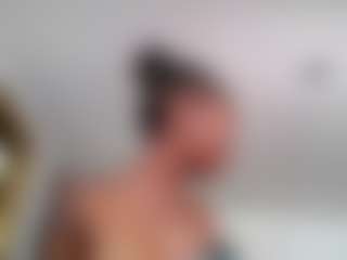 Slim Busy's Live Sex Cam Show