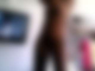 Live cam show with Slim Busy - Natural on Mixed Magazine Live