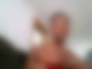 Slim Busy's Live Sex Cam Show