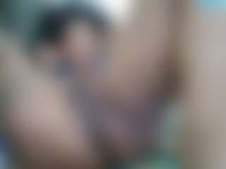 Slim Busy's Live Sex Cam Show